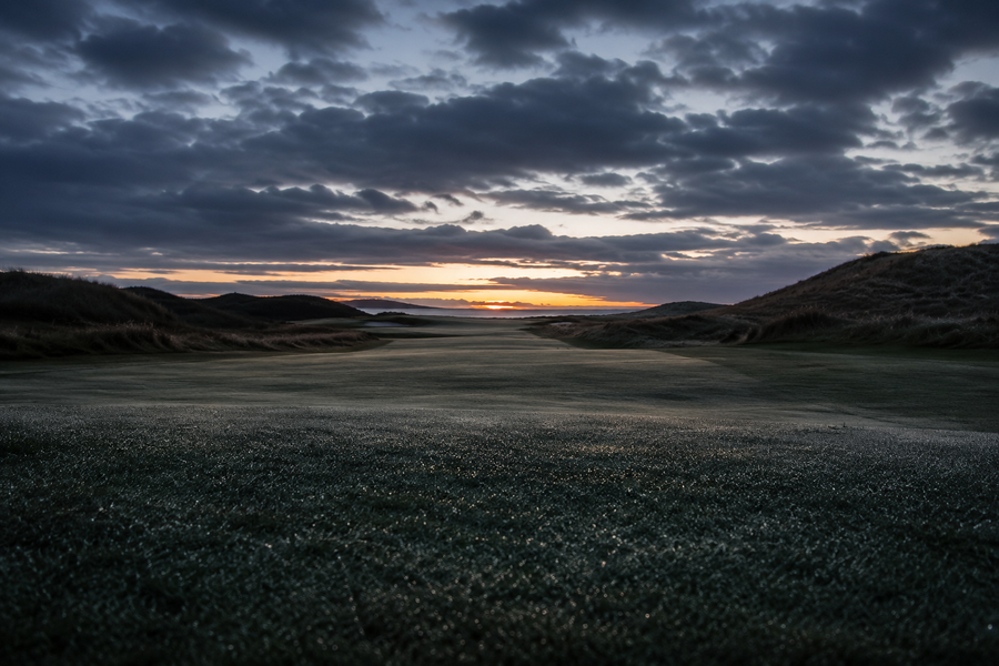 Golf at 6am Belongs to a Different Kind of Golfer